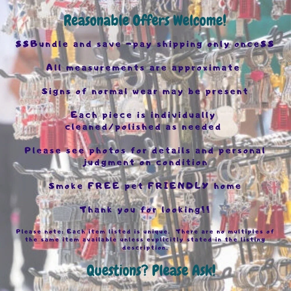 Puppy Love Hearts Keychain Bag Charm - Picture 4 of 4